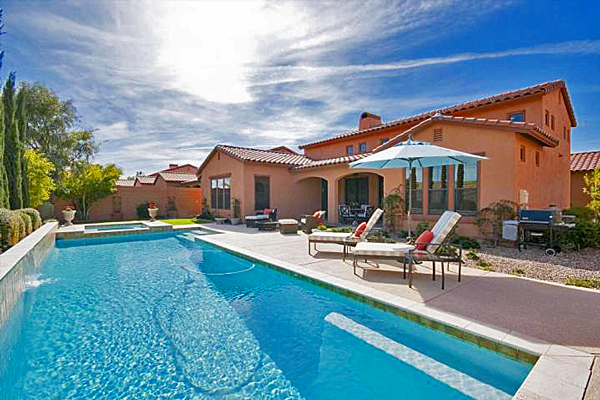 Metro Phoenix Area Homes with a Pool